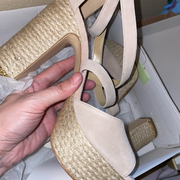 MICHAEL Michael Kors Shoes - Michael Kors Audrey Platform Suede 8.5 Women’s